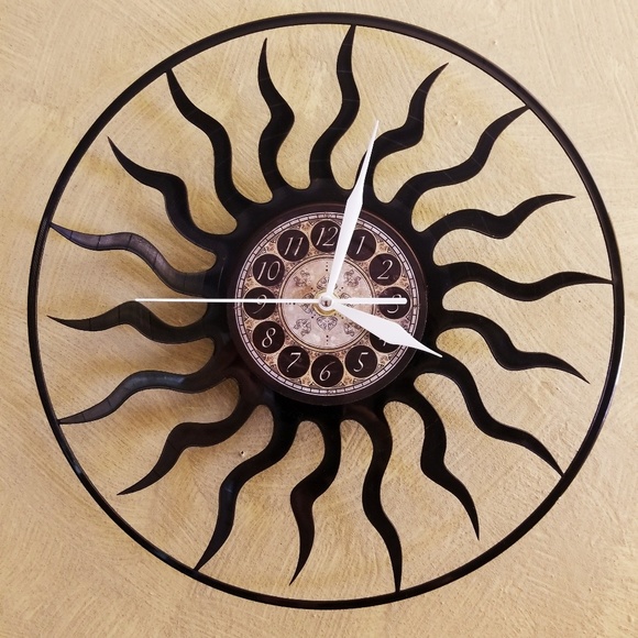 Sun DESIGN vinyl record clock - Picture 3 of 4